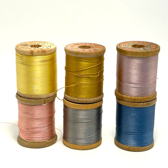 Vintage Silk Thread on Wooden Spools Lot of 11 - Picture 3 of 5
